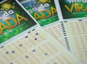 mega-sena-acumula-e-premio-vai-a-r$-130-milhoes