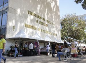 governo-libera-mais-r$-4,6-bi-para-pagar-saque-aniversario-do-fgts