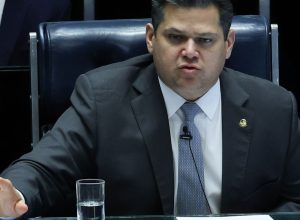 parlamentares-pedem-a-alcolumbre-nulidade-de-votacao-em-cpmi-do-inss