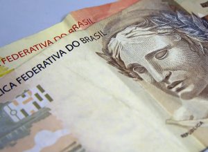 receita-paga-lote-da-malha-fina-do-imposto-de-renda-de-fevereiro