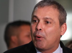 deputado-aciona-justica-contra-alta-de-ate-15%-na-conta-de-luz-no-rio