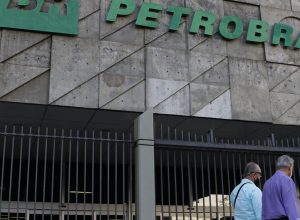 petrobras-aprova-adesao-ao-programa-do-governo-para-baratear-diesel