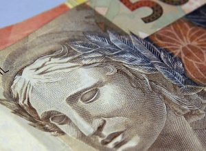 caixa-libera-abono-salarial-para-nascidos-em-fevereiro