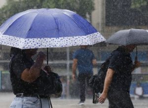 semana-comeca-com-alerta-laranja-de-chuvas-intensas-em-17-estados